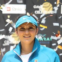 शोएब मलिक से तलाक की खबरों के बीच Sania Mirza ने पति के खिलाफ उठाया ये बड़ा कदम