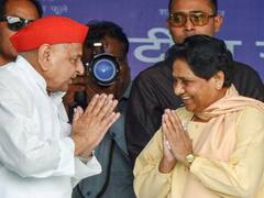 IN PICS: IAS बनना चाहती थीं मायावती, 1977 में कुछ ऐसा हुआ कि बदल गई पूरी जिंदगी, 4 बनीं यूपी की मुख्यमंत्री