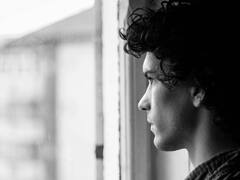 Mental Health : तुम्हाला ही लक्षणे दिसत आहेत?  मानसिक आरोग्य तपासा!