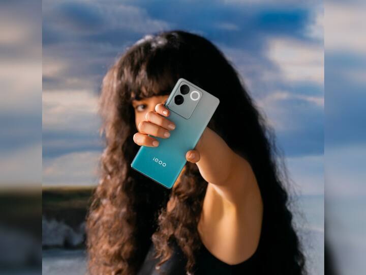 iQoo Z7 Pro 5G (Price: Rs 23,999 onwards) — The iQoo Z7 Pro, with its large 6.78-inch curved glass FHD+ AMOLED display and powerful MediaTek Dimensity 7200 chip, offers an attractive option for budget-conscious gamers seeking premium design. While the 64-megapixel camera with OIS and 66W charging enhances its appeal, the absence of stereo speakers, IP68 rating, and a slightly cluttered FunTouch UI may be considerations for some users.