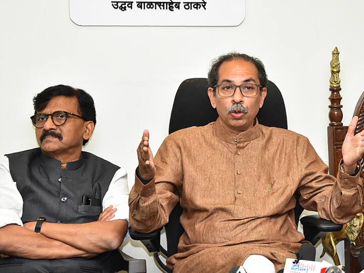 महाराष्ट्र के सत्तारूढ़ गठबंधन में बीजेपी और राष्ट्रवादी कांग्रेस पार्टी (अजित पवार समूह) भी शामिल हैं.