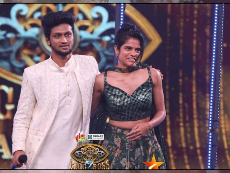 Bigg Boss 7 Tamil Title Runner Up Mani chandra family speech here Bigg Boss 7 Tamil Finale: பிக்பாஸ் நிகழ்ச்சியில் 2-ஆம் பிடித்த மணி .. மேடையில் கண்கலங்கி அவரது அம்மா சொன்ன தகவல்..