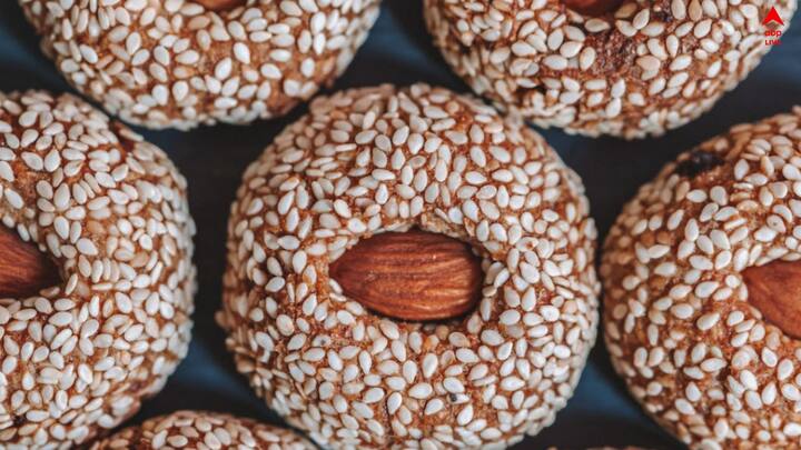 ক্যালেন্ডারে এই সময়টার জন্য অপেক্ষায় থাকে সবাই। বলার অপেক্ষা রাখে না,  মকর সংক্রান্তি অন্যতম উৎসব।