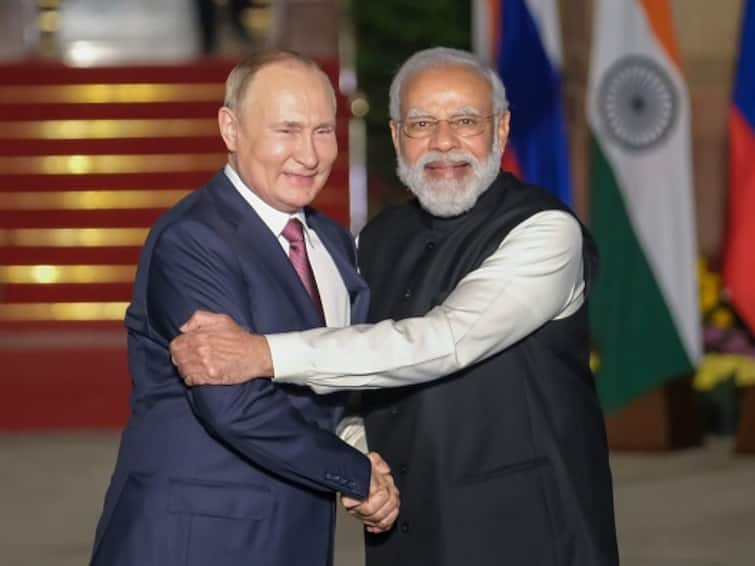 PM Narendra Modi Engages in Productive Talks with Russian President Putin Plans Roadmap for Future Initiatives Putin Speaks To Modi, Leaders Discuss Russia’s Presidency Of BRICS Along With Global Issues