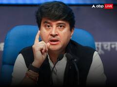 भारत में कब शुरू होगी सैटेलाइट इंटरनेट सेवा? केंद्रीय मंत्री सिंधिया ने दिया बड़ा बयान