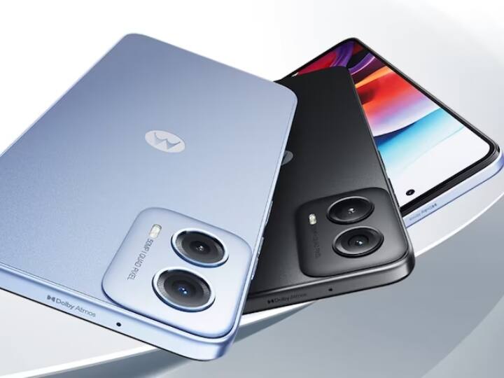 इस फोन का नाम Motorola G34 5G है. इस फोन को सेल में 10,999 रुपये की शुरुआती कीमत से खरीदा जा सकता है. इस फोन में 6.5 इंच की एलसीडी स्कीन, 50MP कैमरा सेटअप समेत कई खास चीजें दी हुई है. इसकी खासियत है कि यह एक बजट रेंज में होने के बावजूद एक अच्छी 5G कनेक्टिविटी भी देता है.