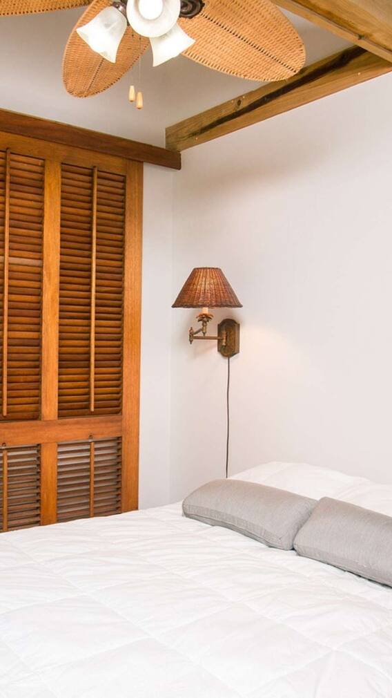 ਹੋਟਲ ਦੇ ਕਮਰਿਆਂ ‘ਚ ਬੈੱਡ ‘ਤੇ ਚਿੱਟੀ ਚਾਦਰ ਕਿਉਂ ਵਿਛਾਈ ਹੁੰਦੀ ਹੈ?