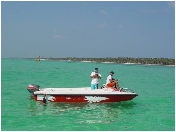 इसके अलावा अब पुलिस ने कुछ सालों में अपना विस्तार किया है और कुछ लोगों को रिक्रूट किया है. माना जाता है कि हर एक आईलैंड पर पुलिस थाना या चौकी है.