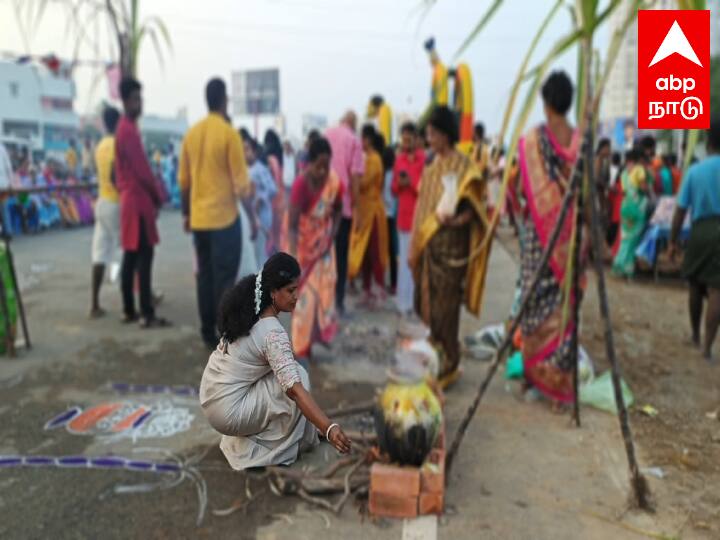 இதேபோல் டாடா ஏஸ் வாகனத்தை கயிறு கட்டி பல்லால் இழுக்கும்போட்டியில் ஆண்கள் கலந்து கொண்டு சாகசம் செய்தனர்.