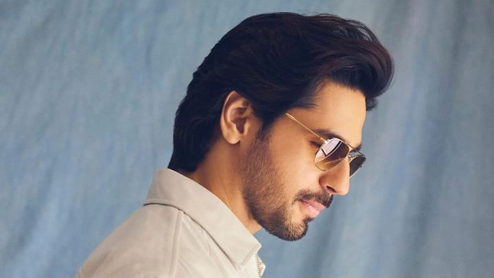 ২০১০ সালে কর্ণ জোহরের সঙ্গে শাহরুখ-কাজলের 'মাই নেম ইজ খান' ছবির সহ পরিচালনার কাজ করেন তিনি। ছবি: ইনস্টাগ্রাম।