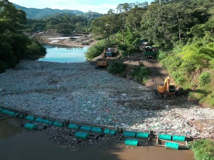 TN Coastal Restoration : கடலில் பிளாஸ்டிக் கலப்பதை தடுக்க சூப்பர் திட்டம்.. வாவ் சொல்ல வைக்கும் தமிழ்நாடு அரசு Tamil Nadu coastal restoration mission sanctioned Rs 1675 Crores Plastic trash interceptor to be used TN Coastal Restoration : கடலில் பிளாஸ்டிக் கலப்பதை தடுக்க சூப்பர் திட்டம்.. வாவ் சொல்ல வைக்கும் தமிழ்நாடு அரசு