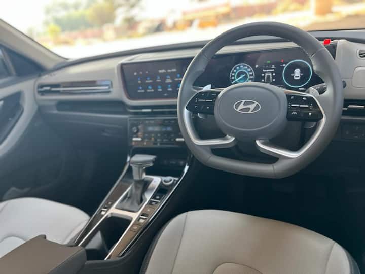 The digital cluster is a 10.25-inch unit with multiple themes as per drive mode plus ADAS alerts, Tire Pressure Monitoring System (TPMS) Highline and Blind View Monitor. Image Source: Somnath Chatterjee