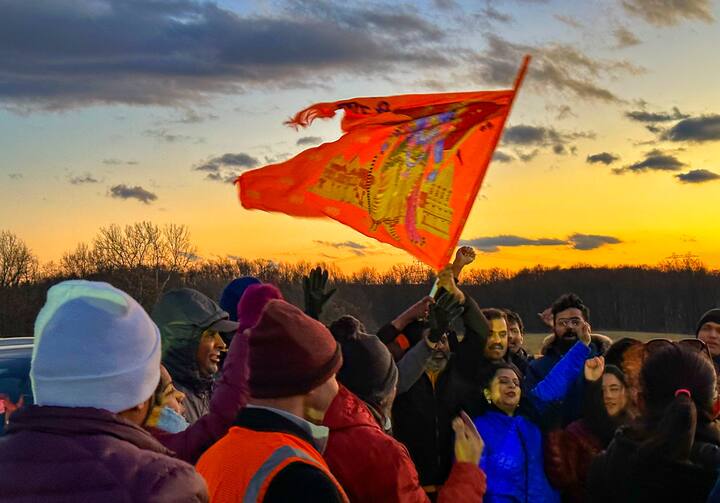 प्राण प्रतिष्ठा के लिए मुख्य पूजा दोपहर 12 बजकर 29 मिनट 8 सेकंड से 12 बजकर 30 मिनट 32 सेकेंड के बीच की जाएगी.