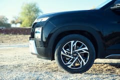 Hyundai Creta Facelift: धांसू है नई हुंडई क्रेटा फेसलिफ्ट, तस्वीरें देखकर मजा आ जायेगा!