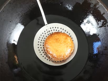rava paniyaram sooji paniyaram recipe breakfast recipe Rava Paniyaram: பொலபொலன்னு டேஸ்டியான ரவை பணியாரம்.. ஈசியான செய்முறை இதோ...