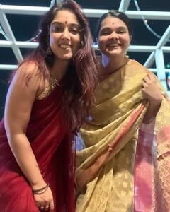 Ira Khan Trolled: प्री-वेडिंग फोटोज में सिगरेट पीने पर आयरा खान हुईं ट्रोल, यूजर्स बोले- नो स्मोकिंग बेटा जी