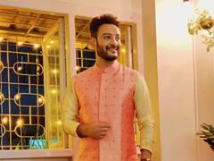 ফের বিয়ের সানাই টলিউডে? ছোটপর্দার জনপ্রিয় নায়িকার সঙ্গে গাঁটছড়া বাঁধলেন সাহেব?