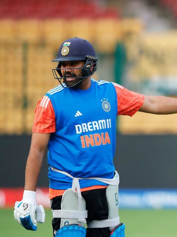 టీమిండియా ప్రాక్టీస్ సెషన్‌లో స్పెషల్ గెస్ట్- గెస్ చేస్తారా!