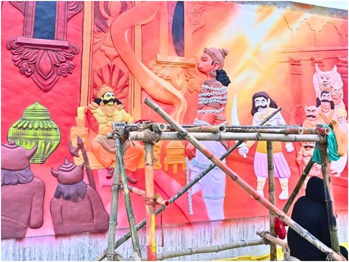 स्वच्छ और निर्मल सरयू, सुंदर तट, राम की पैड़ी की अलौकिक आभा, राम नाम की दुकानें यहां आ रहे श्रद्धालुओं को आकर्षित कर रही हैं.