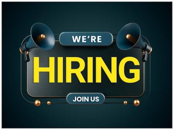 ડેપ્યુટી મેનેજર (IT) માટે, ઉમેદવારો પાસે કમ્પ્યુટર સાયન્સમાં B.Tech અથવા M.Tech અથવા અન્ય કોઈપણ સંબંધિત એન્જિનિયરિંગ અથવા MCA અથવા સંબંધિત ક્ષેત્રમાં સ્નાતકની ડિગ્રી હોવી જોઈએ. ઉમેદવારો પાસે 06 વર્ષનો કુલ અનુભવ હોવો જોઈએ. ઉપરાંત, ઉમેદવારોને સંબંધિત ક્ષેત્રમાં ઓછામાં ઓછો ત્રણ વર્ષનો અનુભવ હોવો જોઈએ.