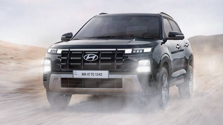 Hyundai Creta Facelift Price: હ્યુન્ડાઈએ લાંબી રાહ જોયા બાદ નવી Creta લોન્ચ કરી છે. ભારતની સૌથી વધુ વેચાતી એસયુવીમાં સમાવિષ્ટ ક્રેટાનો નવો અવતાર શાનદાર ફીચર્સ અને વિશિષ્ટતાઓ સાથે લોન્ચ કરવામાં આવ્યો હતો. ભારતમાં આયોજિત ઇવેન્ટમાં હ્યુન્ડાઇએ જાહેરાત કરી કે Creta ફેસલિફ્ટની પ્રારંભિક એક્સ-શોરૂમ કિંમત રૂ. 10.99 લાખ છે.