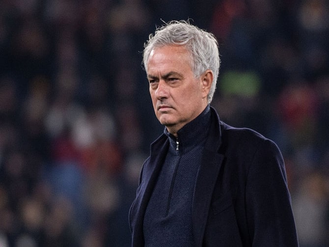 Italian football club Roma sack manager Jose Mourinho