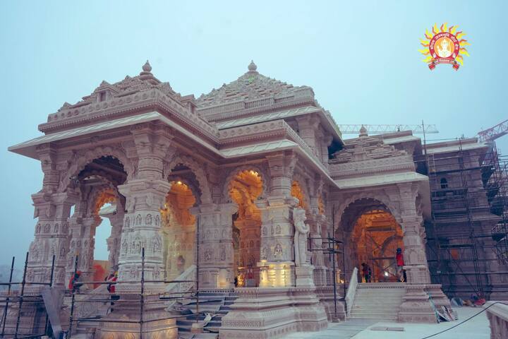 श्रीराम जन्मभूमि तीर्थ ट्रस्ट के महासचिव चंपत राय के अनुसार, मंदिर निर्माण 1,000 साल के हिसाब से हुआ है. एक हजार साल तक इसे मरम्मत की जरुरत नहीं पड़ेगी. मंदिर के निर्माण में सीमेंट, कंक्रीट और लोहे का प्रयोग नहीं हुआ है.
