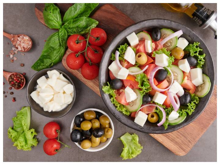 If you want to stay fit adopt Mediterranean diet know how it reduces weight फिट रहना है तो अपनाएं मेडिटेरेनियन डाइट, जानें कैसे वजन को करता है कम