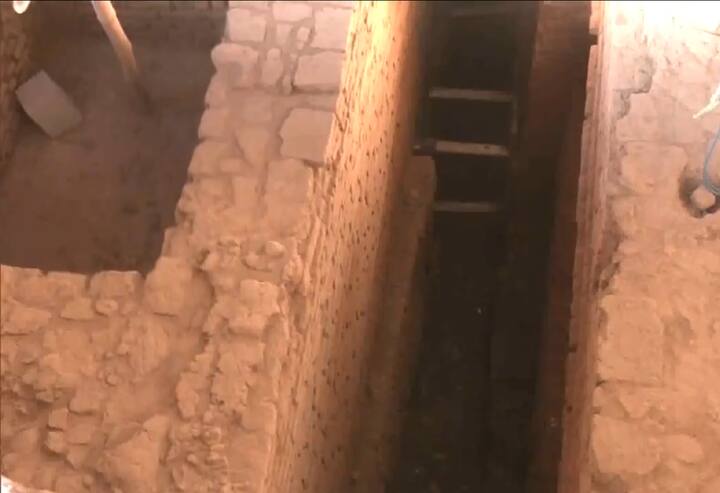 आईआईटी खड़गपुर के जियोलॉजिस्ट अनिंद्य सरकार का कहना है कि उनकी हाल की कुछ अप्रकाशित रोडियोकार्बन तिथियों से पता चलता है कि यह बस्ती 1400 ईसा पूर्व जितनी पुरानी हो सकती है. यह पोस्ट-अर्बन हड़प्पा पीरियड के अंतिम चरण के समकालीन है. ये पिछले 5,000 वर्षों से भारत में सांस्कृतिक निरंतरता को दर्शाता है और तथाकथित अंधकार युग एक मिथक हो सकता है.