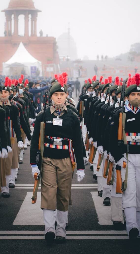 દુનિયામાં સૌથી શક્તિશાળી સૈન્યમાં ભારતીય સેના ક્યા નંબર પર?