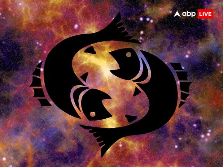 मीन राशि (Pisces)- मीन राशि वालों के लिए शुक्र का राशि परिवर्तन बढ़िया रहेगा. इस दौरान आपको ऑफिस में अपनी टीम के साथ काम करने का मौका मिलेगा. टीम वर्क में आप आगे रहें, पीछे ना हटें. साथ ही आपकी फैमली में अगर किसी बुजुर्ग ही हेल्थ खराब चल रही थी, तो उसमें अब सुधार नजर आएगा.