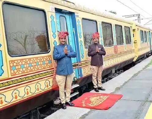 IRCTC Tour for Shri Ram Janam Bhoomi: આઈઆરસીટીસી રામ ભક્તો માટે ભારત ગૌરવ ડીલક્સ એસી ટુરિસ્ટ ટ્રેન દ્વારા રામ જન્મભૂમિ સ્પેશ્યલ ટુર પેકેજ લઇને આવ્યું છે. અયોધ્યા સિવાય તમને પ્રયાગરાજ અને ત્રણ જ્યોતિર્લિંગોના દર્શન કરવાની પણ તક મળી રહી છે. અમે તમને આ પેકેજ વિશે માહિતી આપી રહ્યા છીએ.