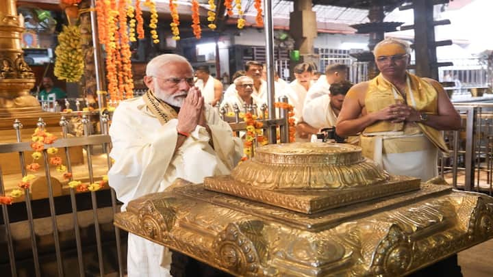 PM Modi Kerala Visit: વડાપ્રધાન નરેન્દ્ર મોદીએ કેરળના ગુરુવાયુર મંદિરમાં ફિલ્મ અભિનેતા અને રાજકારણી સુરેશ ગોપીની પુત્રીના લગ્નમાં પણ હાજરી આપી હતી.