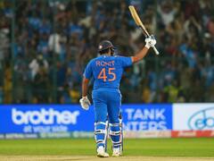 'हे वीरू, 2 बार जीरो पर आउट हो चुका हूं...', तीसरे टी20 में खाता खोलने के लिए उत्सुक दिखे रोहित शर्मा; अंपयार से कही मज़ेदार बात