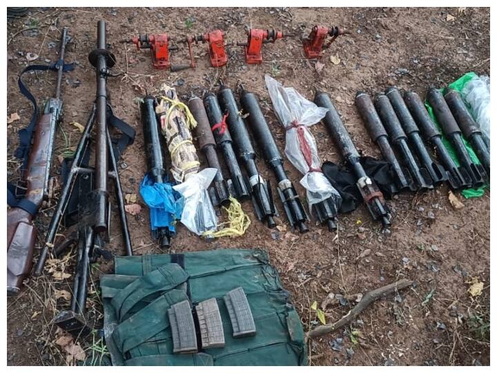 Chhattisgarh: गणतंत्र दिवस से पहले पुलिस को मिली बड़ी कामयाबी, नक्सलियों के खुफिया ठिकाने को किया ध्वस्त Chhattisgarh news Big success for police before Republic Day Naxalites intelligence base destroyed ann Chhattisgarh: गणतंत्र दिवस से पहले पुलिस को मिली बड़ी कामयाबी, नक्सलियों के खुफिया ठिकाने को किया ध्वस्त