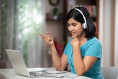 Work From Home: जास्त वेळ बसणे आरोग्यास हानिकारक आहे