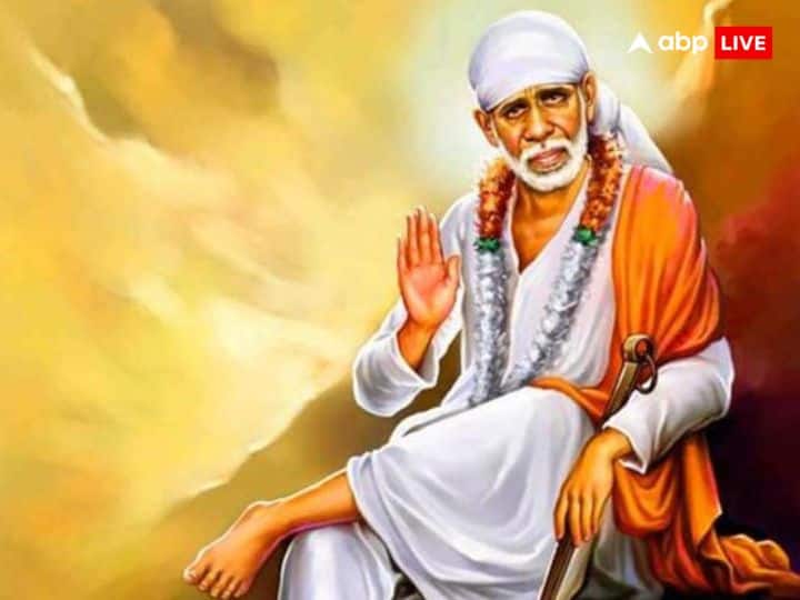 मन में रखना दृढ़ विश्वास, करें समाधि पूरी आस, माना जाता है कि अगर आपके मन में दृढ़ विश्वास है और बाबा की भक्ति करते हैं, साईं बाबा पर विश्वास रखते हैं तो बाबा आपकी सभी इच्छाएं पूरी करते हैं. बाबा अपने भक्तों का हाथ पकड़े रहते हैं और साथ कभी नहीं छोड़ते.