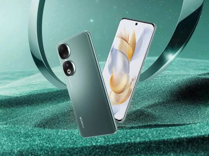 Honor 90 5G में 120Hz रिफ्रेश रेट के साथ 6.7 इंच की AMOLED डिस्प्ले, 1600  निट्स ब्राइटनेस, 200MP+8MP+2MP बैक कैमरा सेटअप, 50MP फ्रंट कैमरा सेटअप Octa-core Snapdragon 7 Gen 1 SoC चिपसेट, 5000mAh बैटरी, और  66W फास्ट चार्जिंग सपोर्ट समेत कई खास फीचर्स दिए गए हैं. यह फोन इन-डिस्प्ले फिंगरप्रिंट सेंसर, स्टीरियो स्पीकर्स समेत कई खास फीचर्स के साथ आता है.