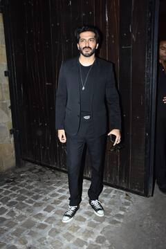 Javed Akhtar Birthday: अनिल कपूर ने होस्ट की जावेद अख्तर के लिए बर्थडे पार्टी...पति संग पहुंचीं सोनम कपूर, तो पत्नी के साथ दिखे फरहान अख्तर