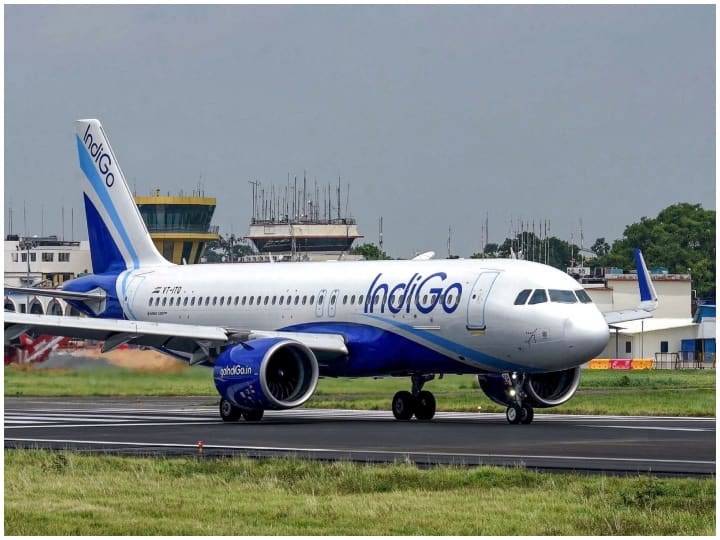 IndiGo Pilot Assault: Cops Question Accused, Record Statement Of His Wife, Other Passengers IndiGo Pilot Assault: Cops Question Accused, Record Statement Of His Wife, Other Passengers