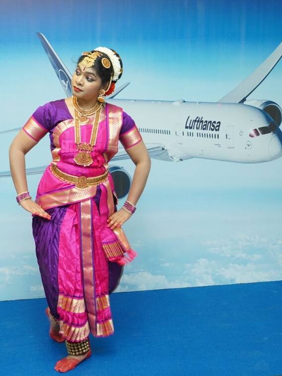 హైదరాబాద్ నుంచి కొత్త విమాన సర్వీసు ప్రారంభం