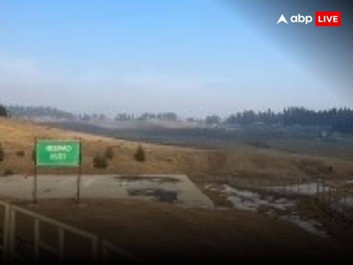 होटल वाले अब विंटर गेम्स और जनवरी और फ़रवरी में होने वाले स्कीइंग कोचिंग और टूर्नामेंट के लिए परेशान नजर आ रहे हैं. उनका कहना है कि अगर बरफ न गिरी तो काफी नुकसान हो जाएगा.