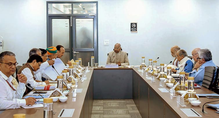 one nation, one election Ram Nath Kovind Simultaneous Polls Supreme Court High Court Law Commission 'One Nation, One Election': Former President Kovind Holds Deliberations For Simultaneous Polls