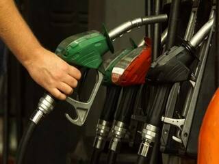 petrol and diesel price chennai on January 18th 2024 know full details Petrol Diesel Price Today: நெருங்கும் தேர்தல்.. அடிபடும் பேச்சு.. பெட்ரோல், டீசல் விலை குறைகிறதா? இன்றைய நிலவரம்..
