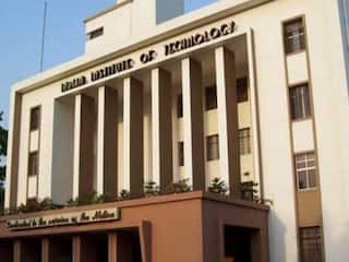 IIT Student Death: ஐ.ஐ.டி.யில் தொடரும் மர்மம்! ஒரே மாதத்தில் கதிகலங்க வைக்கும் மூன்றாவது தற்கொலை - என்னாச்சு?