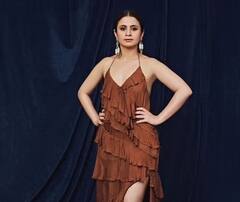 Rasika Duggal Birthday: 'મિર્ઝાપુર'માં ઇન્ટીમેટ સીન આપીને આવી હતી ચર્ચામાં, આજે આવી લાઇફ જીવે છે 'કાલીન ભૈયાની પત્ની'