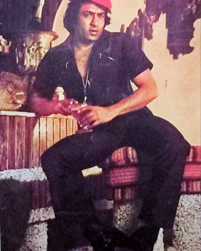 दरअसल हम बात कर रहे हैं हिंदी सिनेमा के खूंखार विलेन की लिस्ट में शामिल एक्टर रंजीत की. एक्टर जब भी पर्दे पर विलेन बनकर आते थे, तो लोग उन्हें देख कांप उठते थे. इतना ही नहीं लोगों ने तो ये तक मान लिया था कि रंजीत रियल लाइफ में भी वैसे ही जैसे पर्दे पर वो किरदार निभाते हैं.