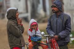 Jammu Kashmir Cold Wave: कश्मीर में फिर लौटा शीतलहर का कहर, श्रीनगर का तापमान माइनस 4.6 डिग्री सेल्सियस