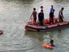 Vadodara Boat Accident : విహారయాత్రలో విషాదం..పడవబోల్తా పడి 14మంది మృతి | ABP Desam