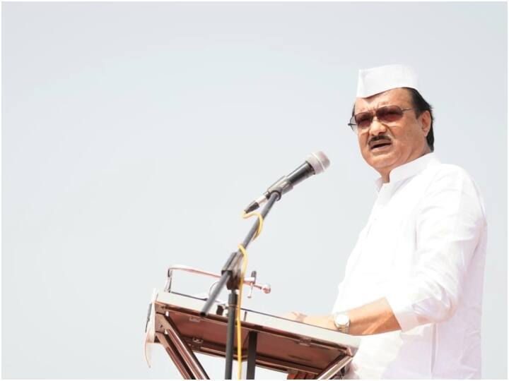 मध्य मुंबई के सायन में शनमुखानंद हॉल में आयोजित इस कार्यक्रम में एनसीपी महिला कार्यकर्ताओं ने 'अजित पवार भविष्य के सीएम हैं' लिखी हुई टोपियां पहनी हुई थीं. (फाइल फोटो)